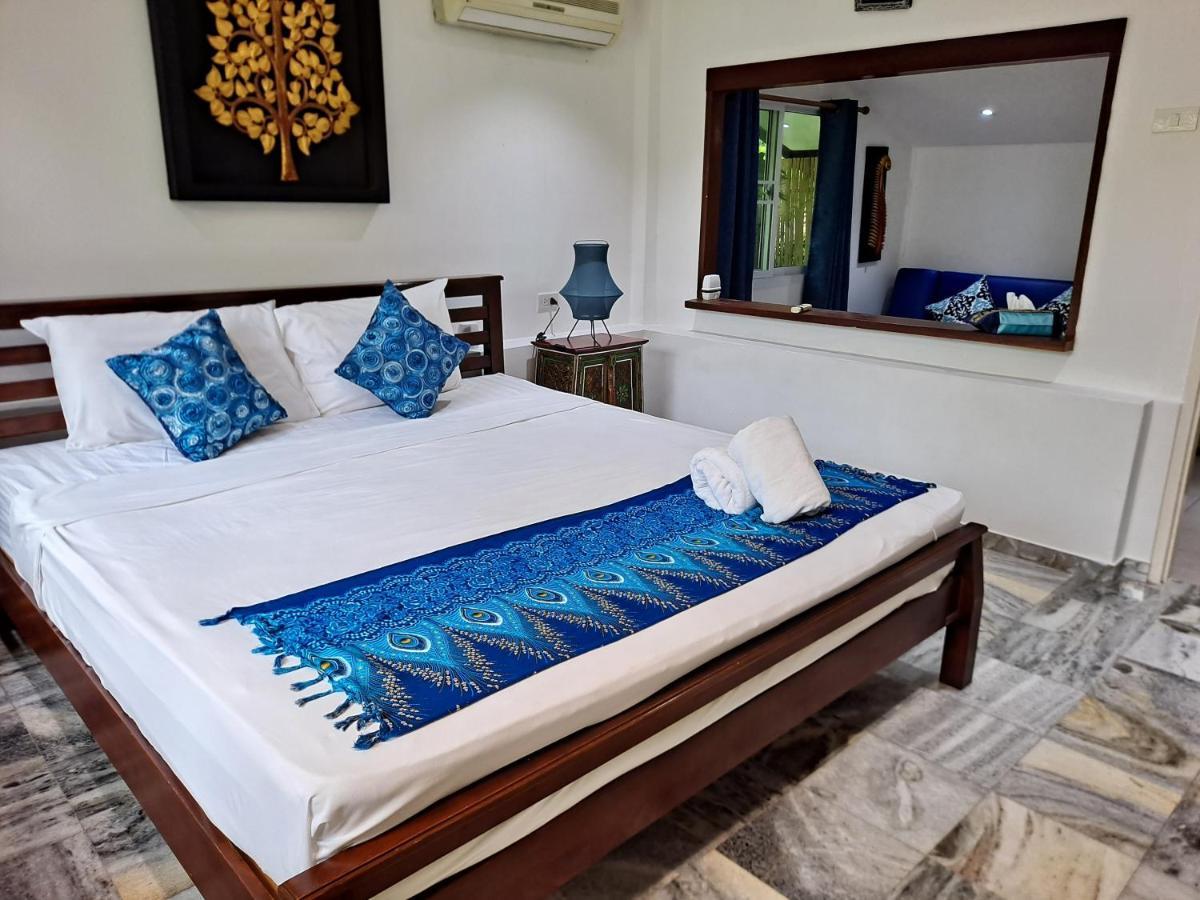 The Beach Boutique Resort Бан-Пак-Нам-Пран Экстерьер фото