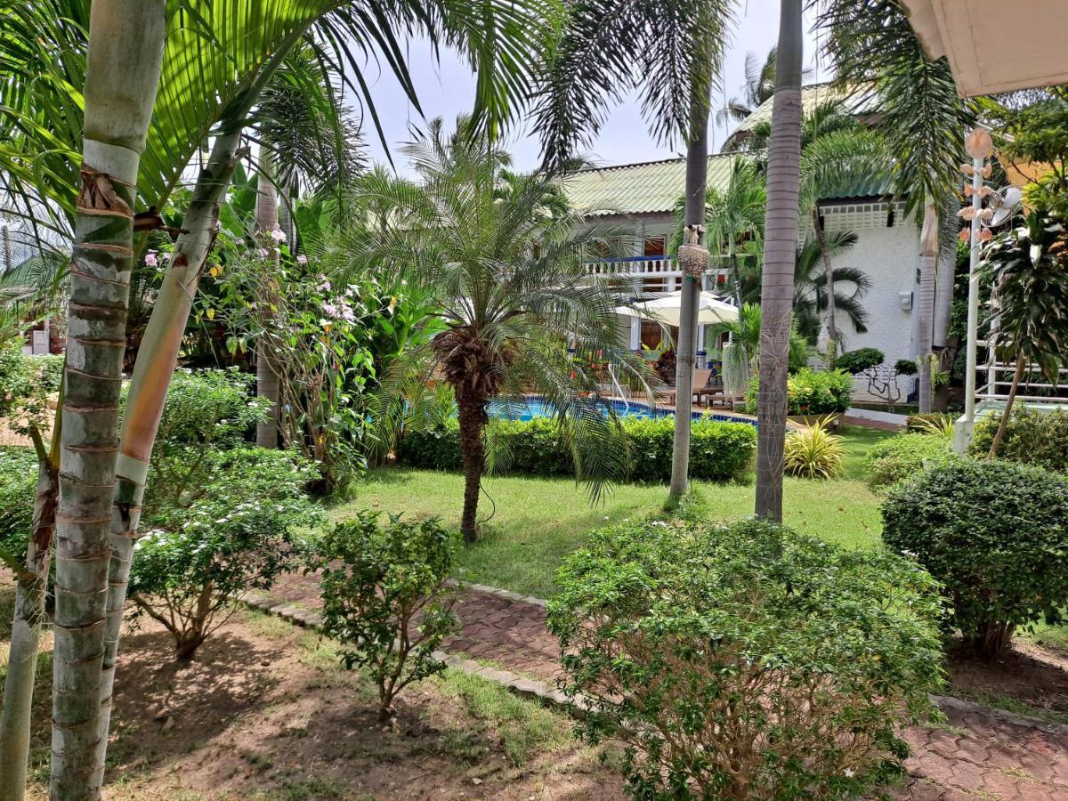 The Beach Boutique Resort Бан-Пак-Нам-Пран Экстерьер фото